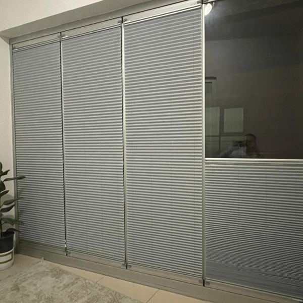 En Ucuz Güneşlik Plise Cam Balkon Perdesi - Plicell Merit Fiyatı <font color='#0000CD'>680,00 TL / m2</font>