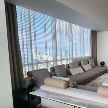 Salon dekorasyonu için ahşap jaluzi perde